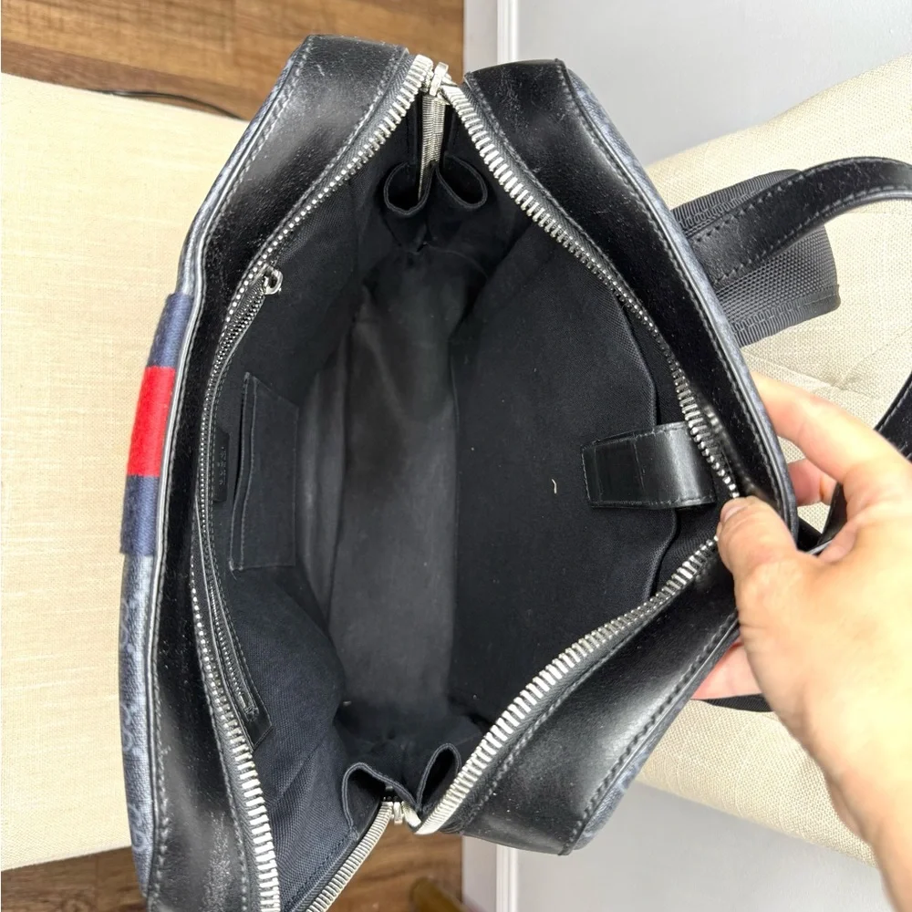 Authentic Gucci GG Supreme Canvas Backpack black grey canvas unisex bag